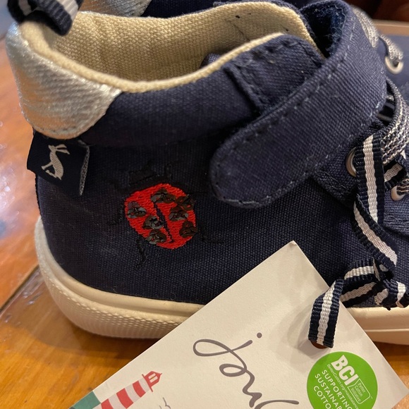 Joules Navy Kids High-Top Sneakers with Red Ladybug Accent size 10 - Picture 4 of 7
